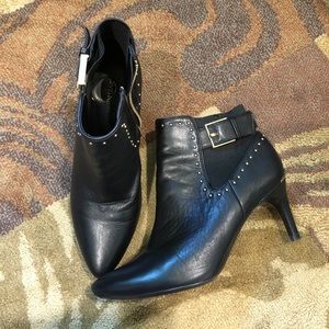 EUC black Calvin Klein Jozie booties, size 8.5